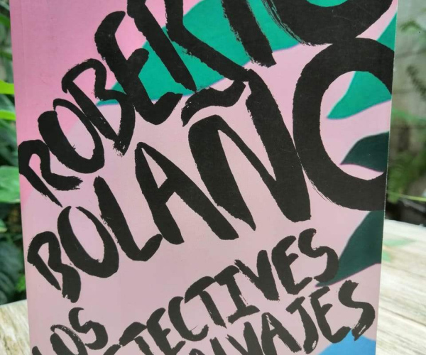 LOS DETECTIVES SALVAJES